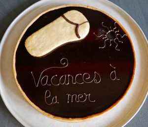 La tarte au chocolat sur le thème : Vacances à la mer
