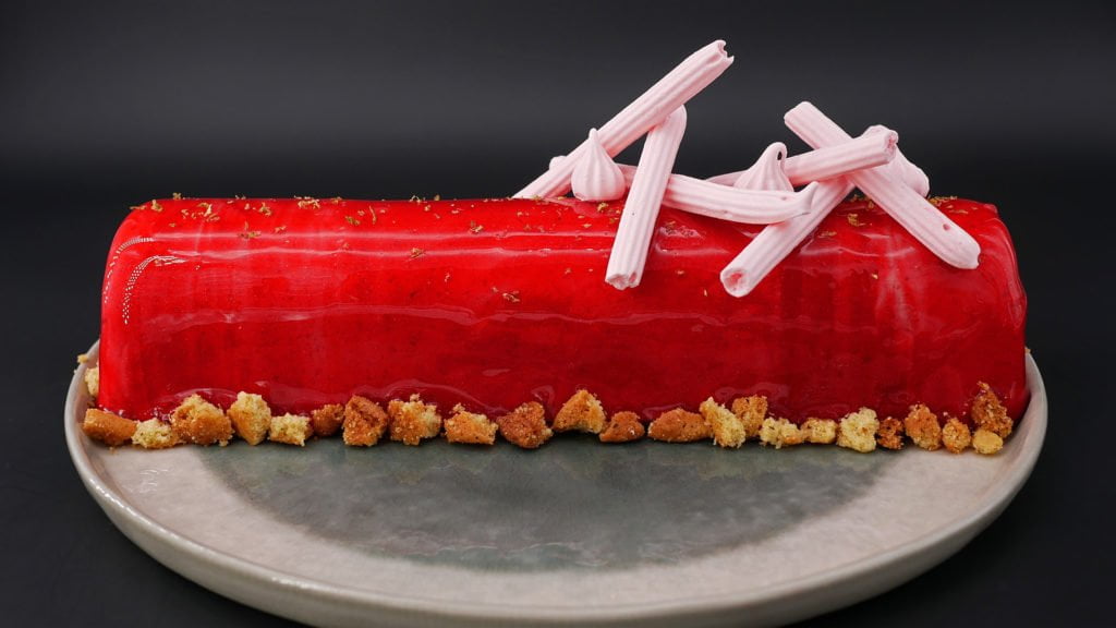 Bûche mûre pistache