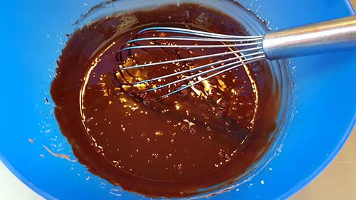 Ganache montée - ajout de la crème chaude