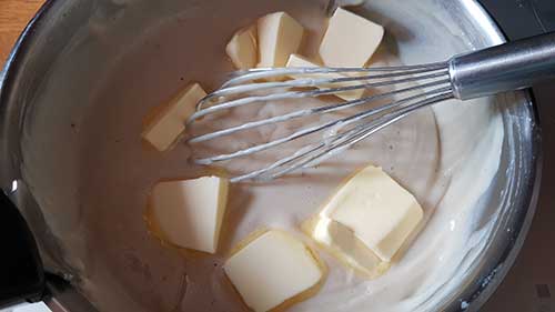 Crème pâtissière jasmin - ajout du beurre