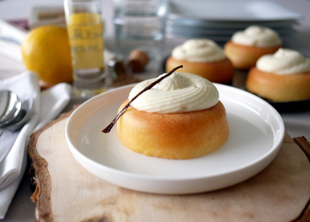 Baba au rhum à la crème pâtissière